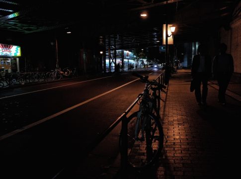 夜の散歩道