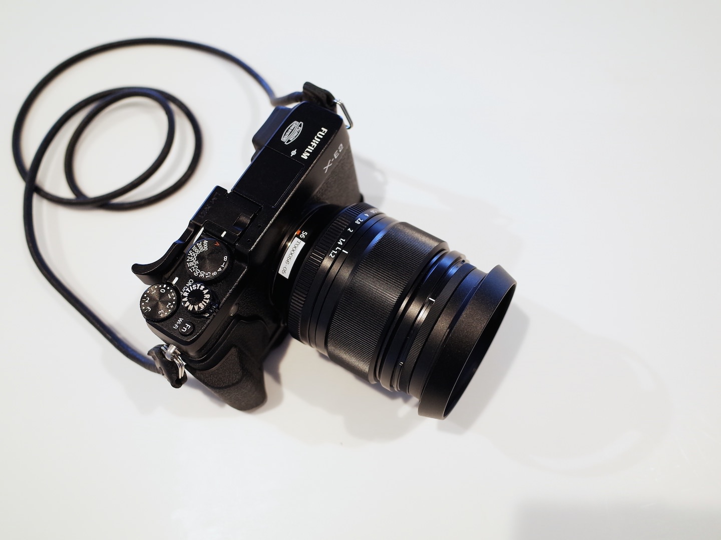 FUJIFILM 富士フイルム XF56mm F1.2 R - レンズ(単焦点)